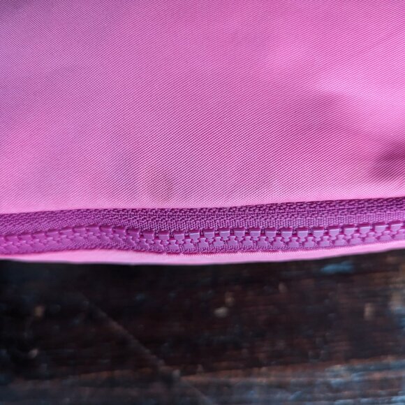 Lululemon Raspberry Coulis/Wild Berry Large Belt Bag - Picture 5 of 5